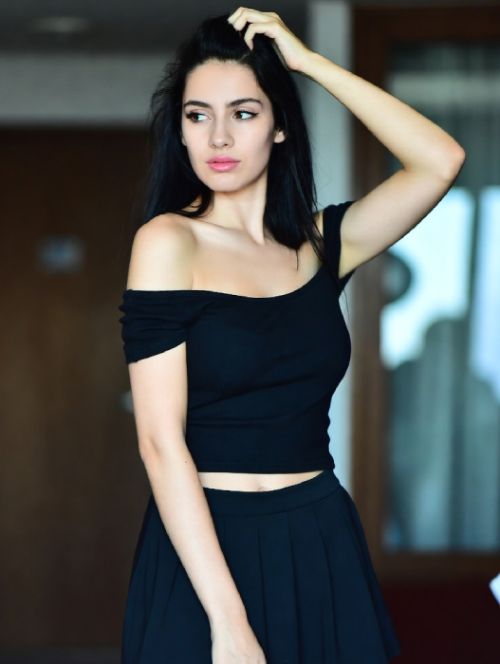 Sophia Bhimtal Call Girl